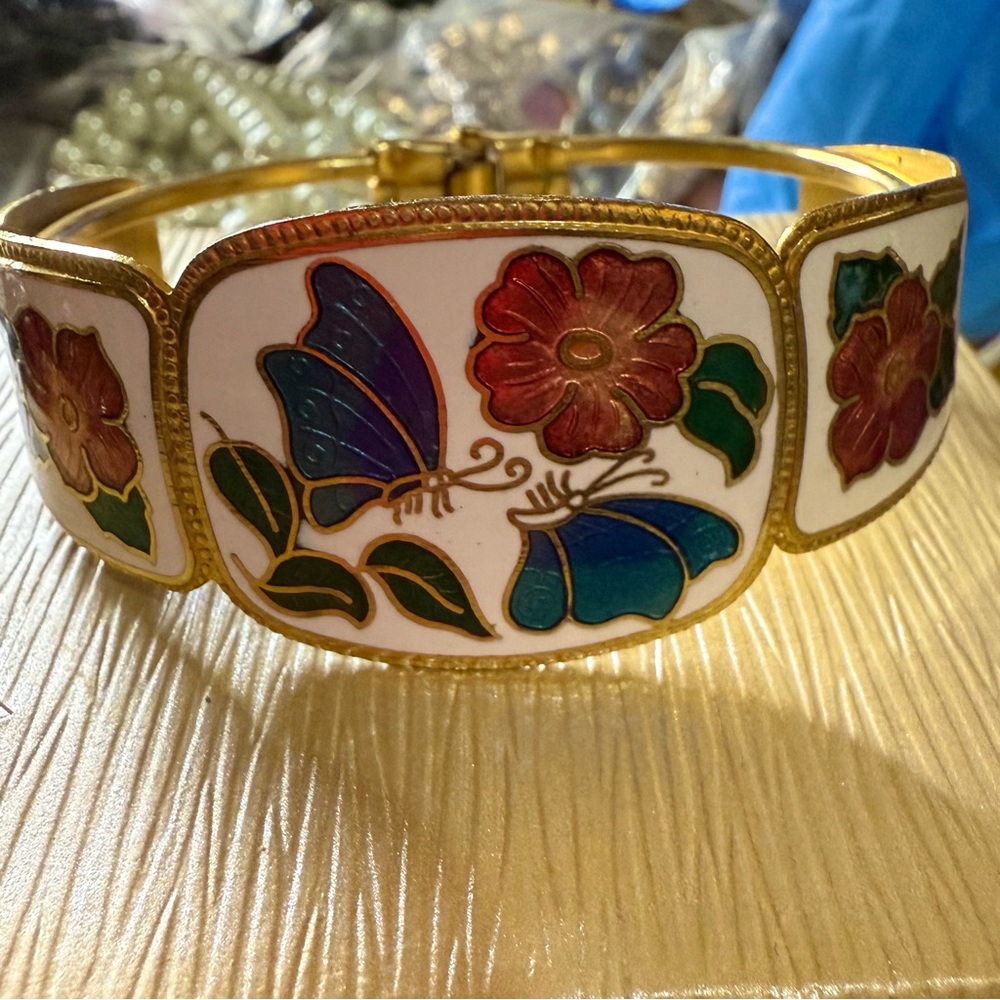 Vintage Cloisonné Hinge Bracelet